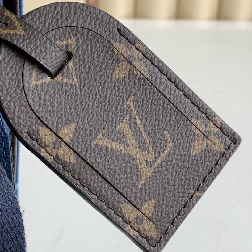 Louis Vuitton District PM  M23785 - DopestKickz