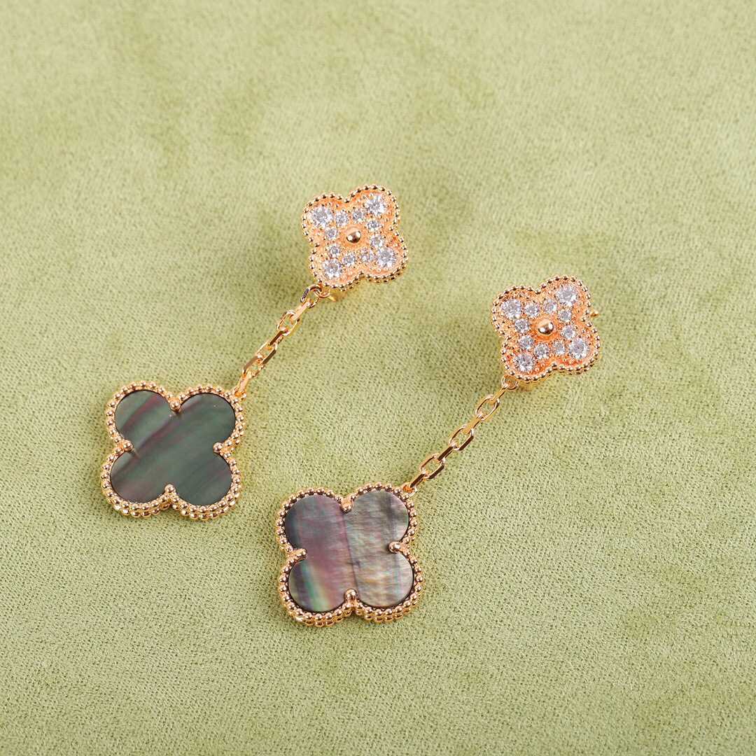 Van Cleef & Arpels Magic Alhambra Earrings, 2 Motifs - DopestKickz