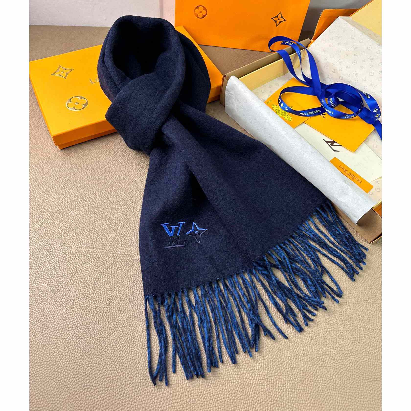 Louis Vitton LV Dual Scarf - DopestKickz