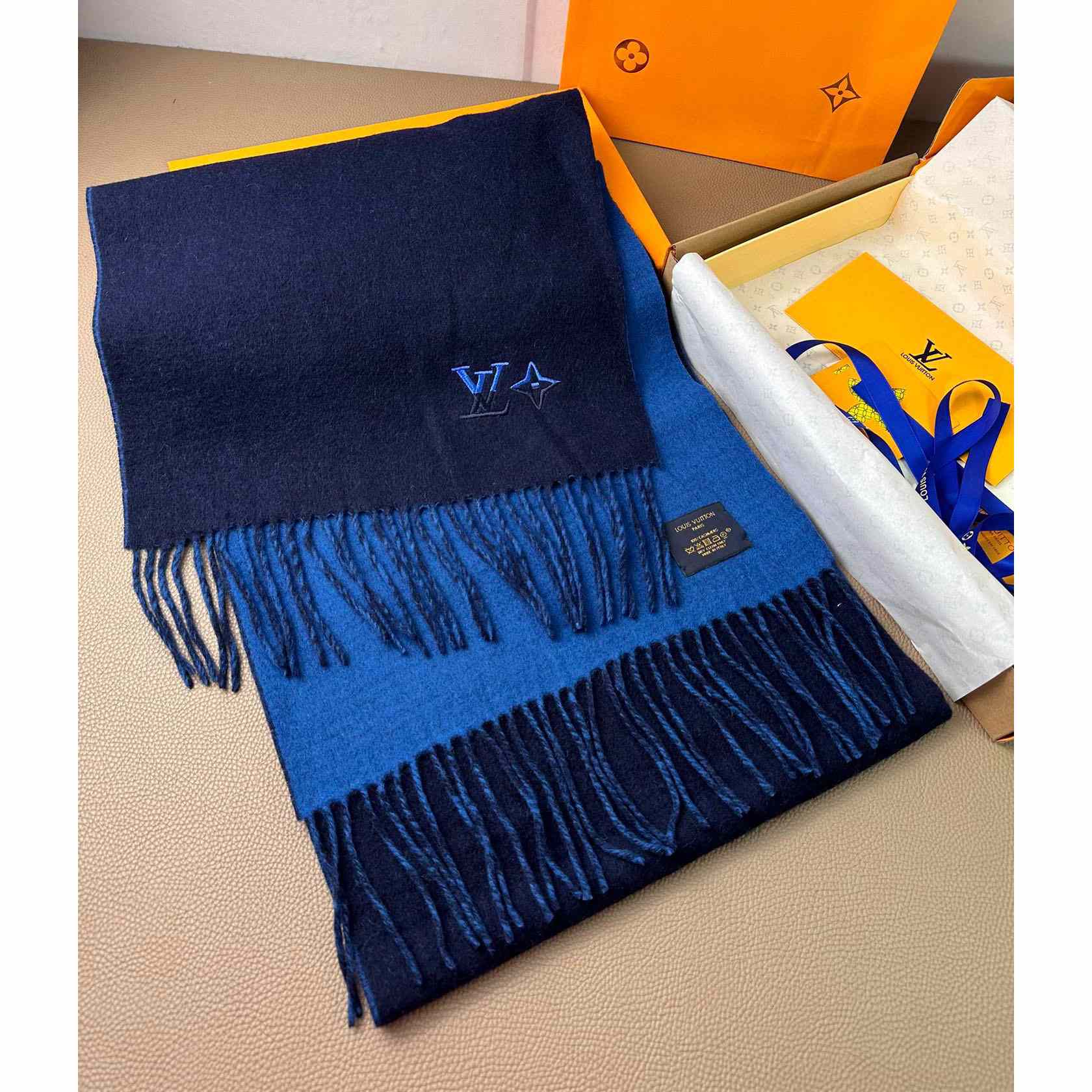Louis Vitton LV Dual Scarf - DopestKickz