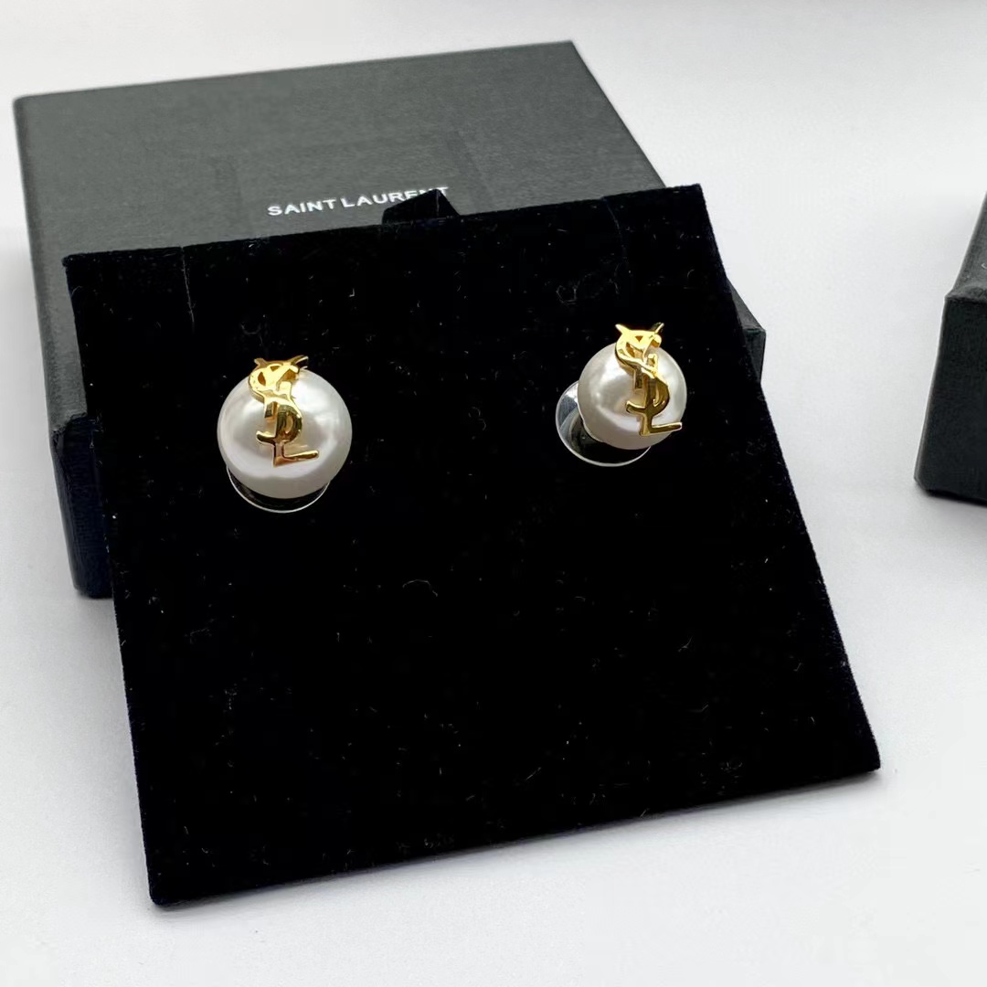 Saint Laurent Cassandre Pearl Earrings In Metal - DopestKickz