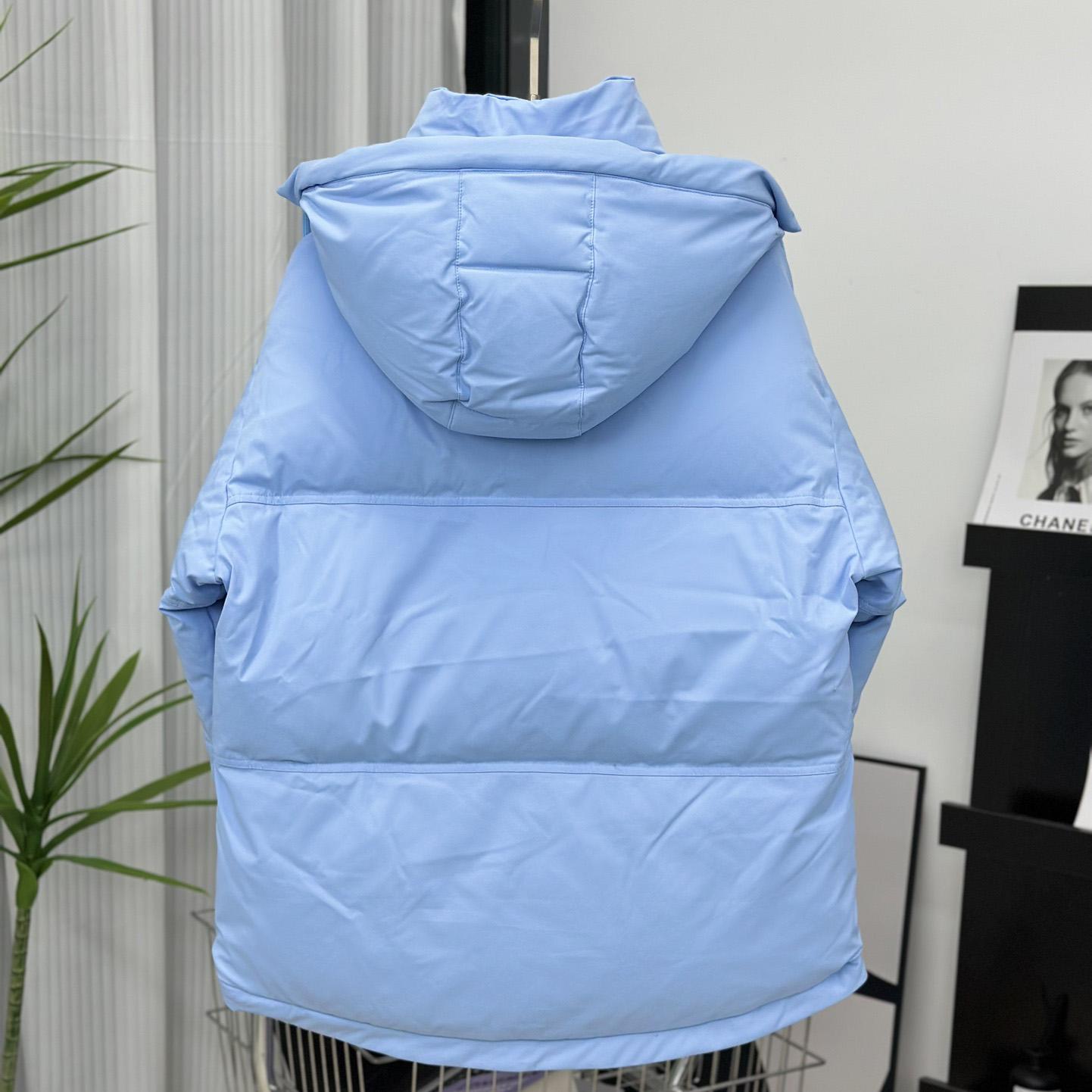 Ami Paris Ami De Coeur Puffer Jacket - DopestKickz