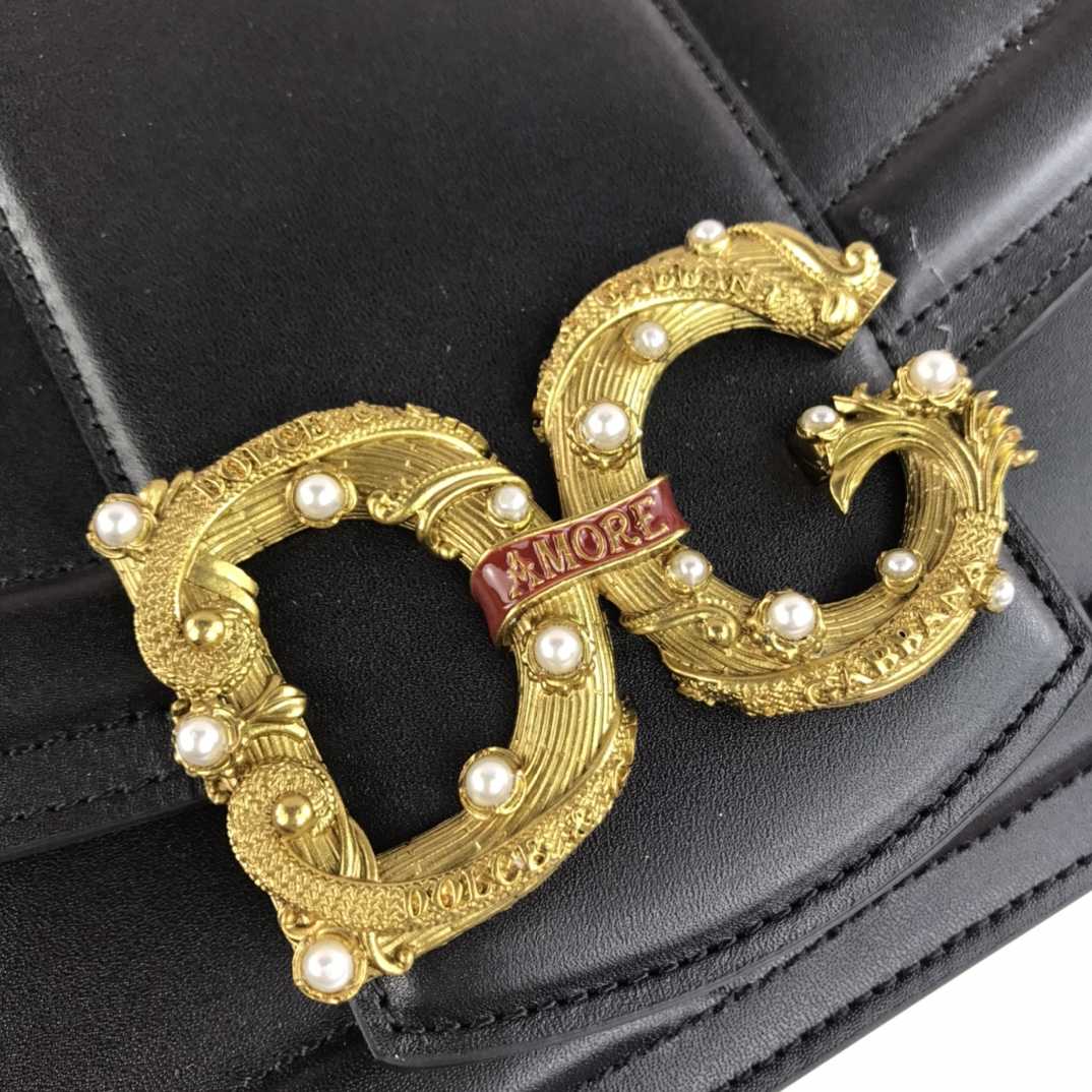 Dolce & Gabbana Small Dg Amore Bag  (27*18*8cm) - DopestKickz