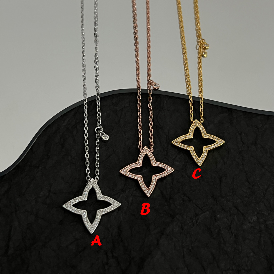 Louis Vuitton Blossom Pendant - DopestKickz