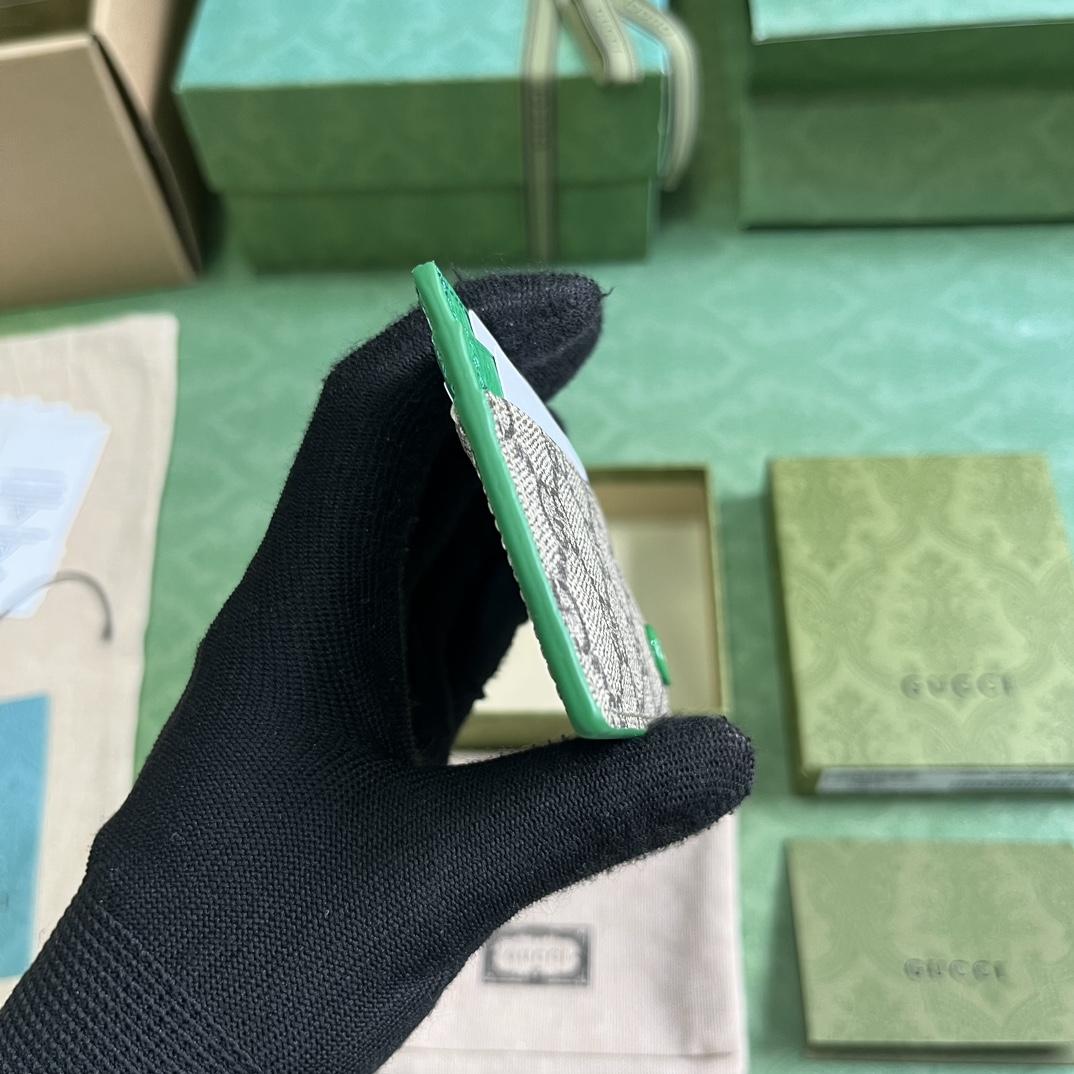Gucci Card Case With GG Detail - DopestKickz