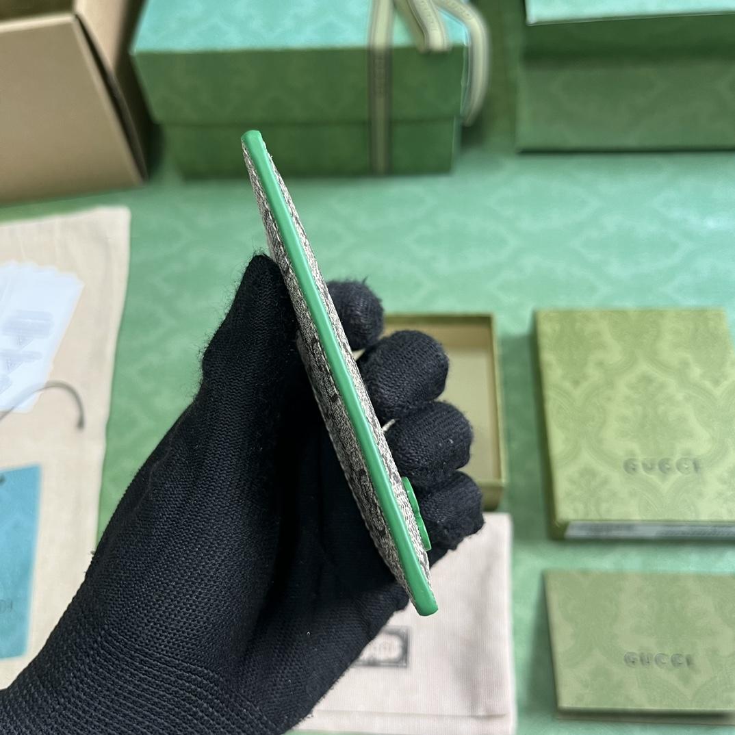 Gucci Card Case With GG Detail - DopestKickz