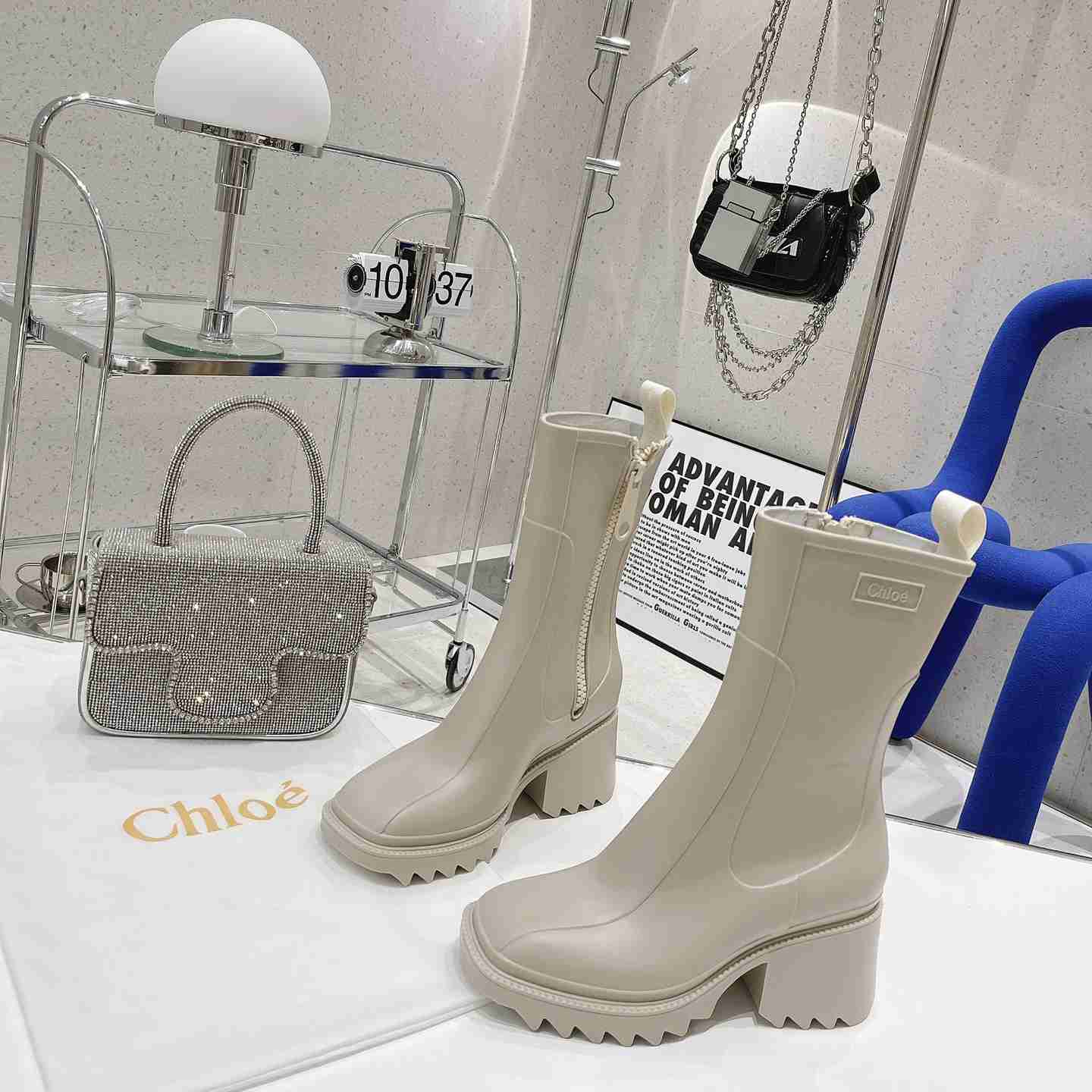 Chloe Debossed-logo Chunky Boots - DopestKickz