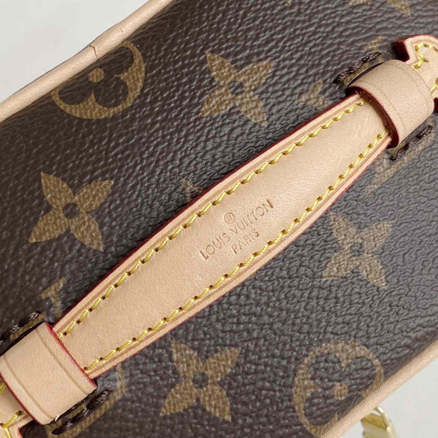 Louis Vuitton Nice Nano Toiletry Pouch  (14 x 10.2 x 8.5cm)  M44936 - DopestKickz