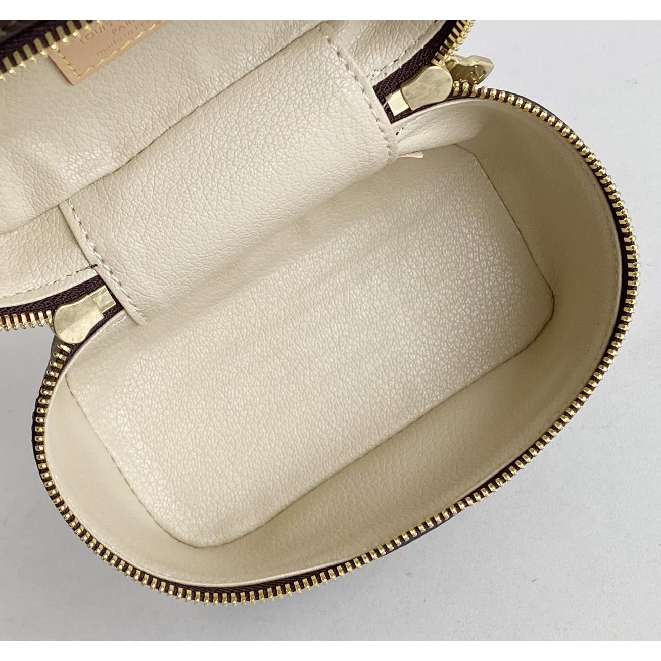Louis Vuitton Nice Nano Toiletry Pouch  (14 x 10.2 x 8.5cm)  M44936 - DopestKickz