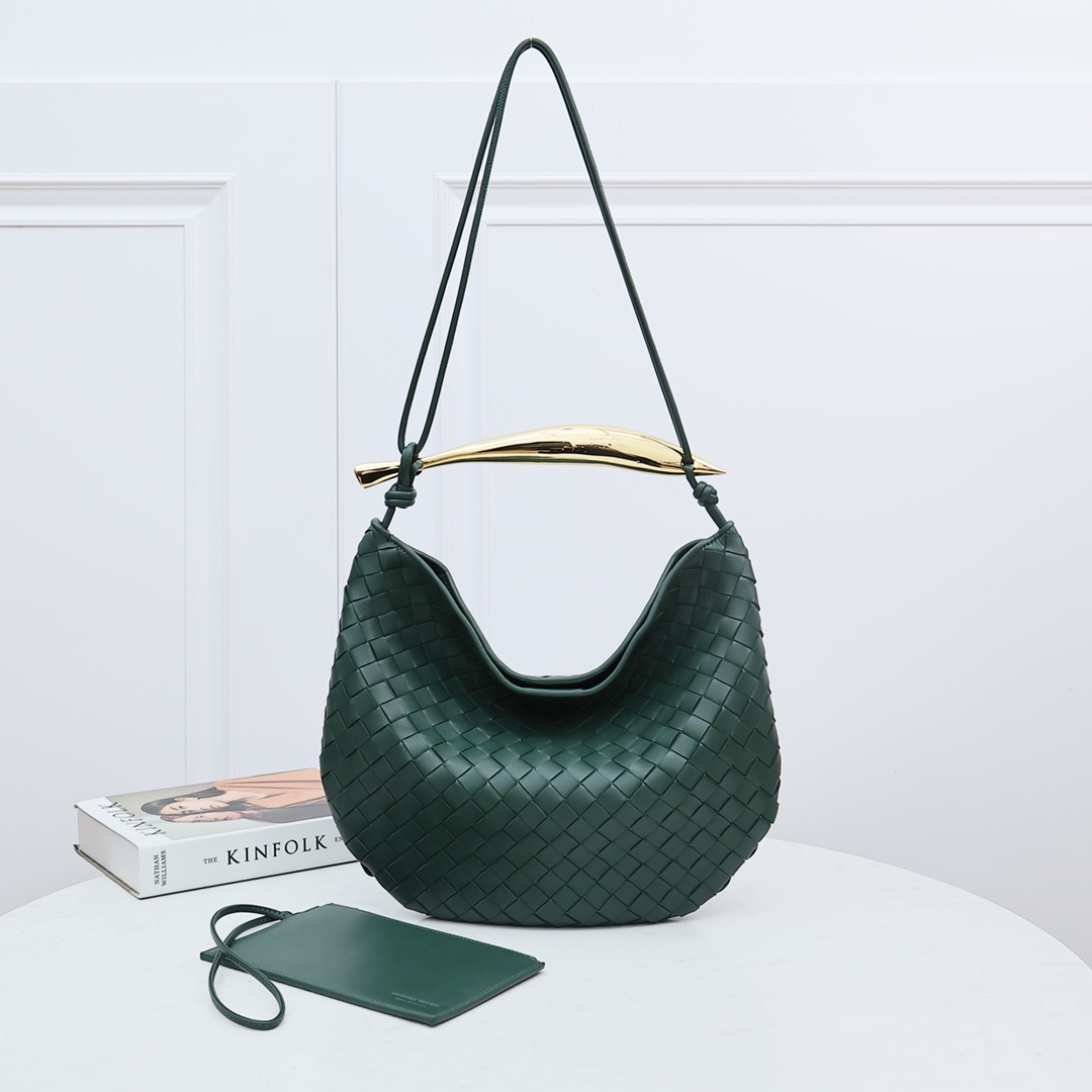 Bottega Veneta Medium Sardine - DopestKickz