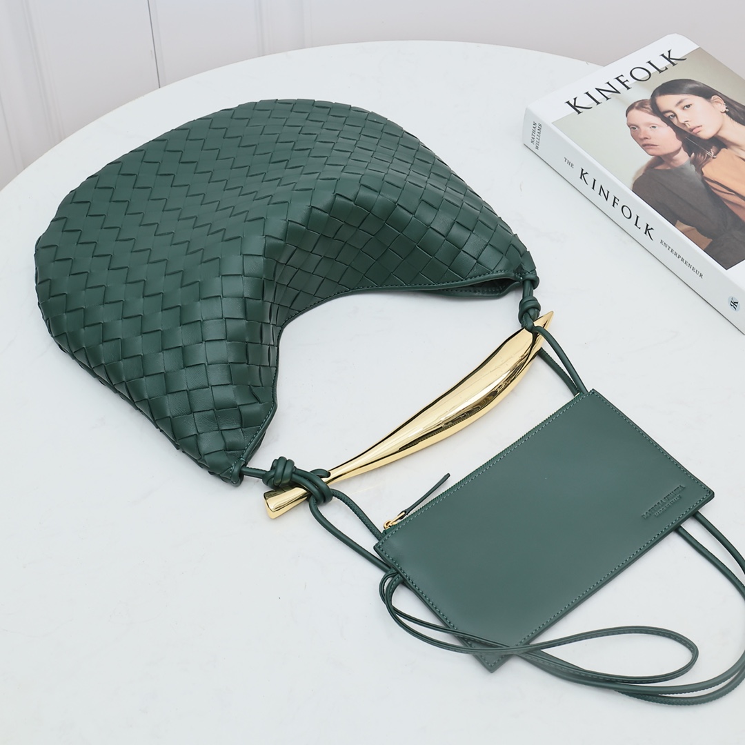 Bottega Veneta Medium Sardine - DopestKickz