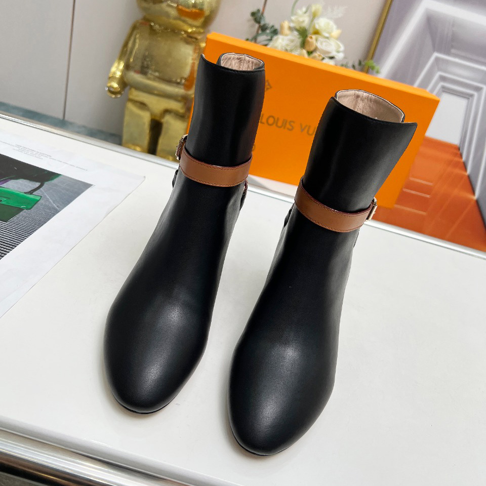 Louis Vuitton Parisienne Ankle Boot - DopestKickz