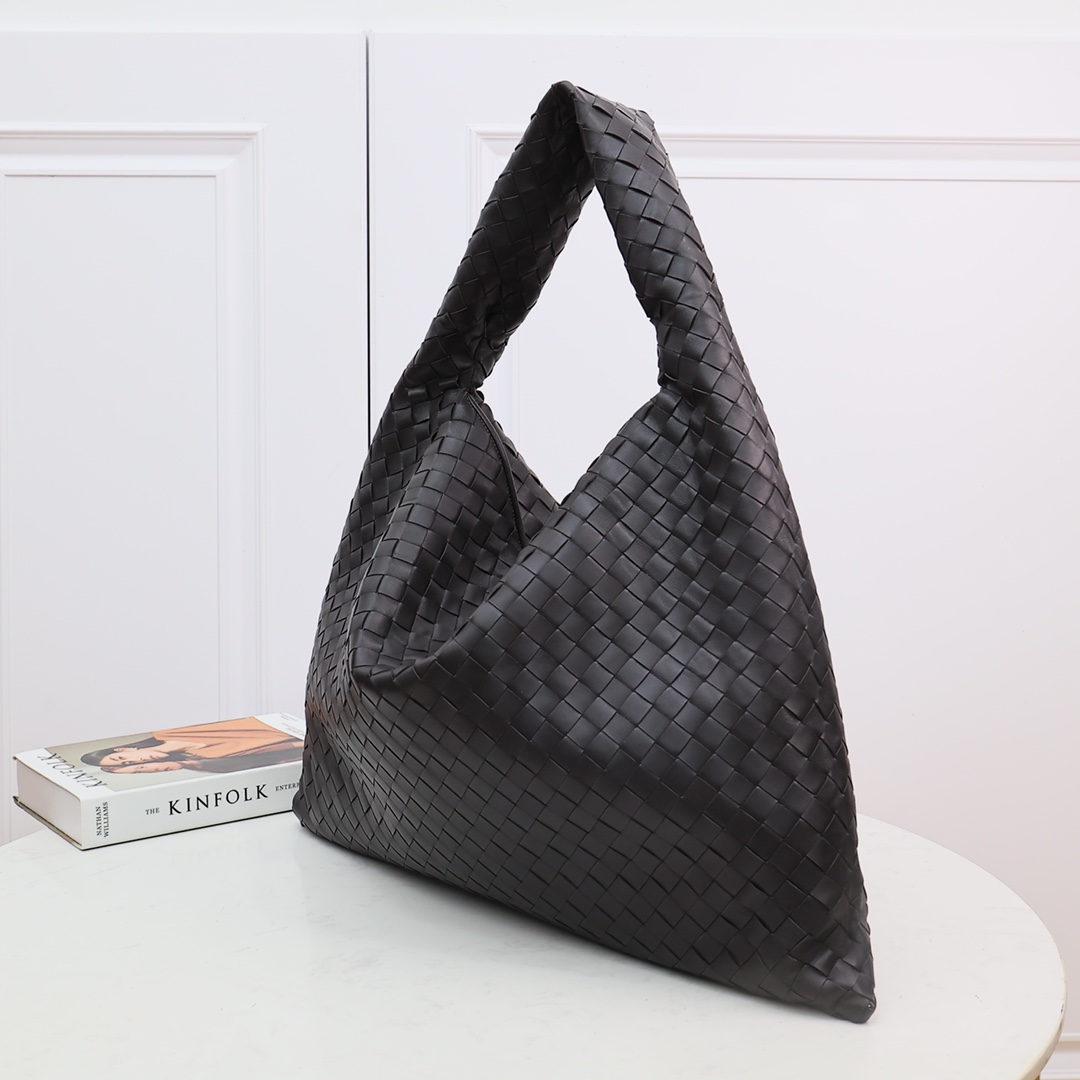 Bottega Veneta Large Hop - DopestKickz