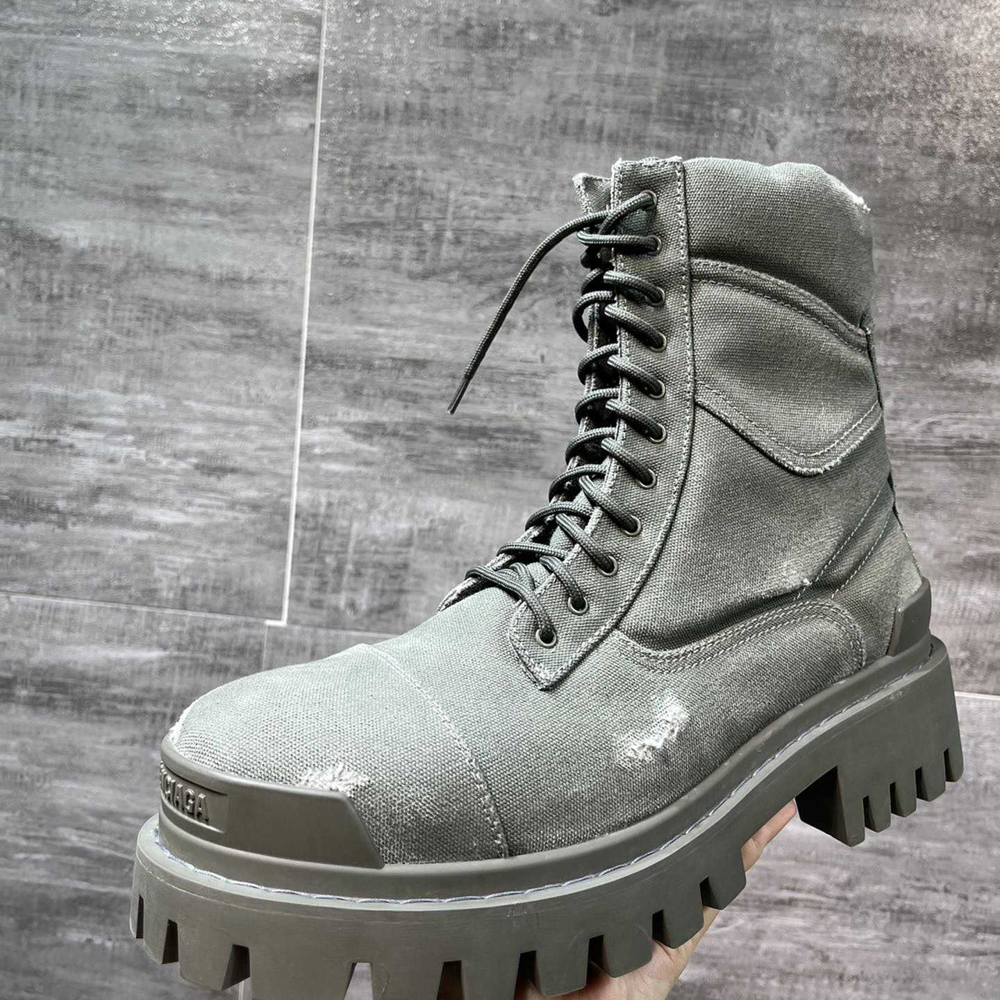 Balenciaga Men's Combat Strike 20mm Boot - DopestKickz