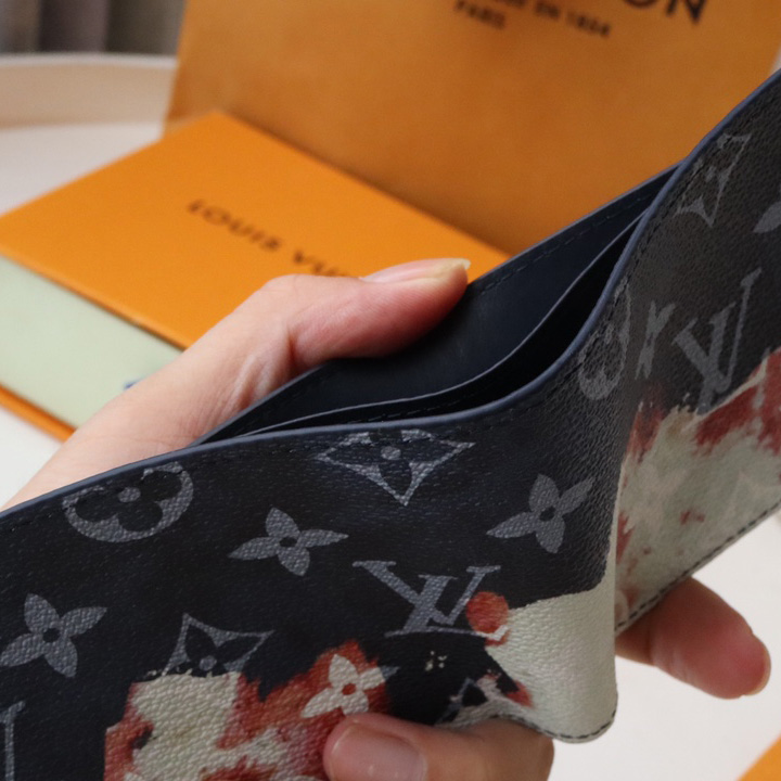 Louis Vuitton Multiple Wallet (7.5 x 11.1 x 1cm)   M82827 - DopestKickz