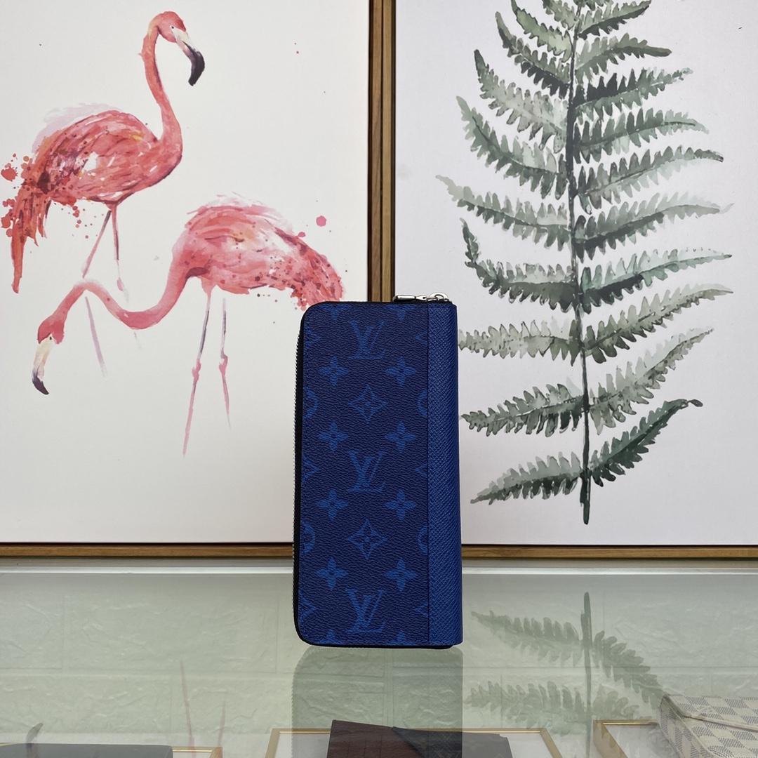 Louis Vuitton Zippy Wallet Vertical  (20-10-2cm)   M30447 - DopestKickz