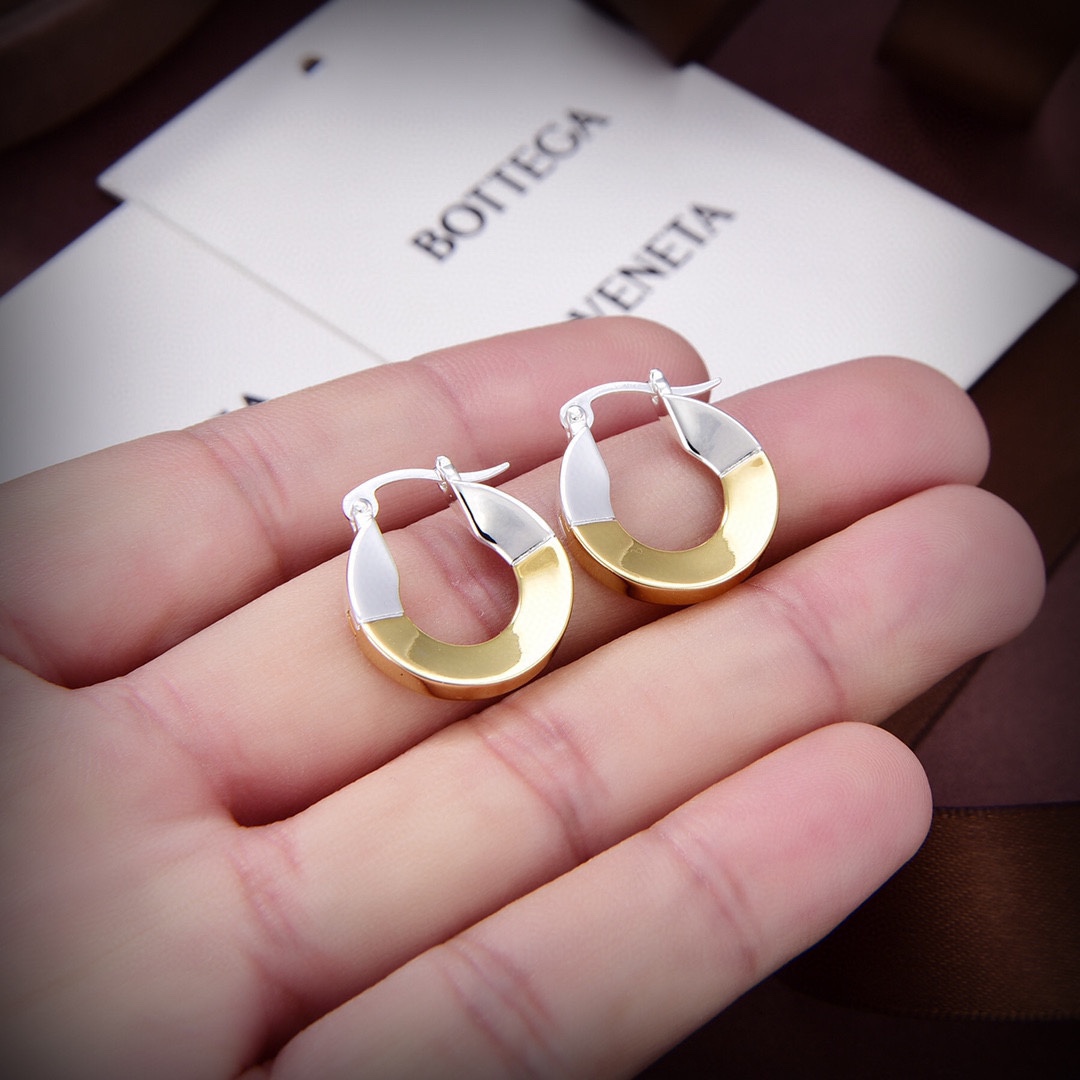 Bottega Veneta Joint Hoop Earrings - DopestKickz