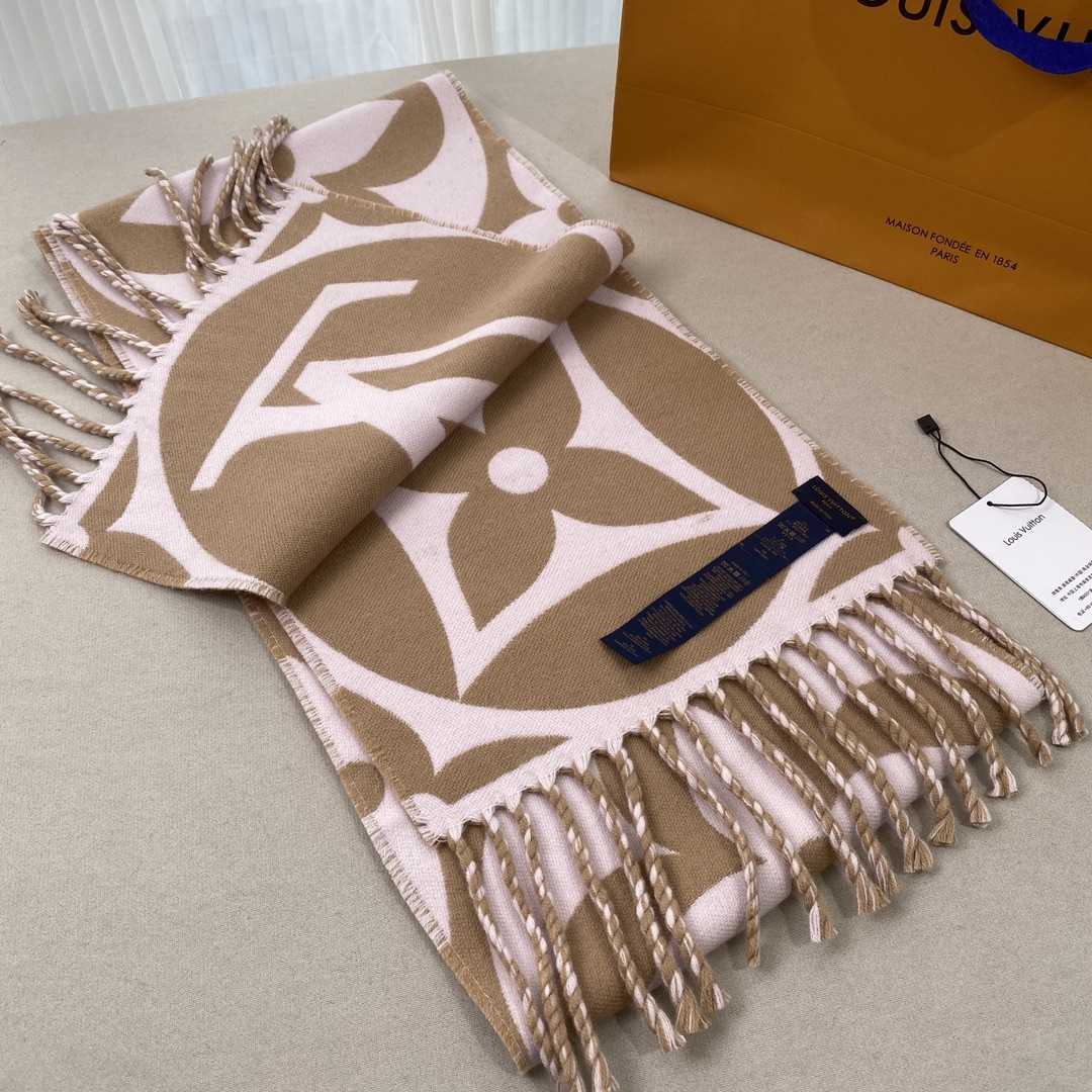 Louis Vuitton LV Medallion Scarf - DopestKickz