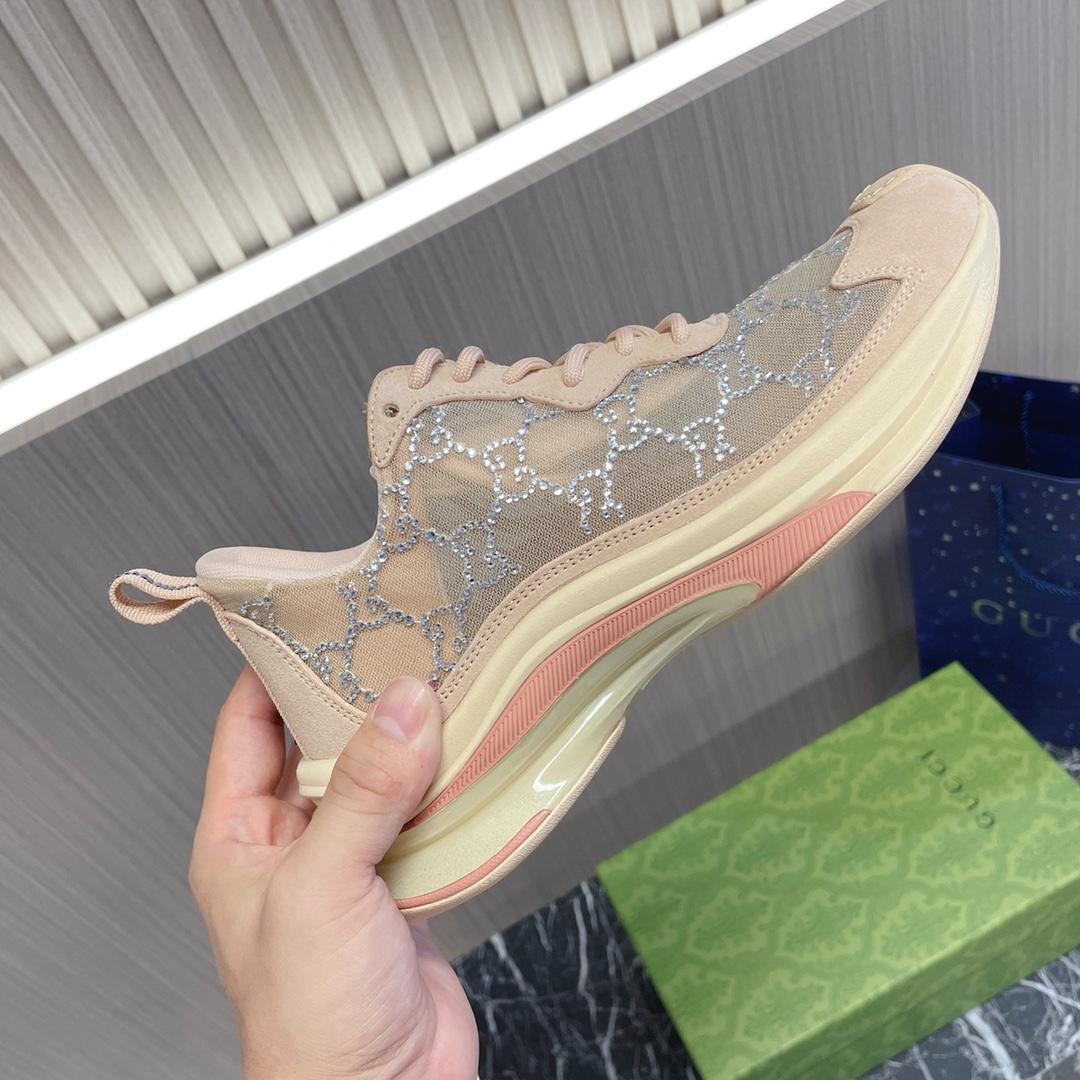 Gucci Women's Run Sneaker - DopestKickz
