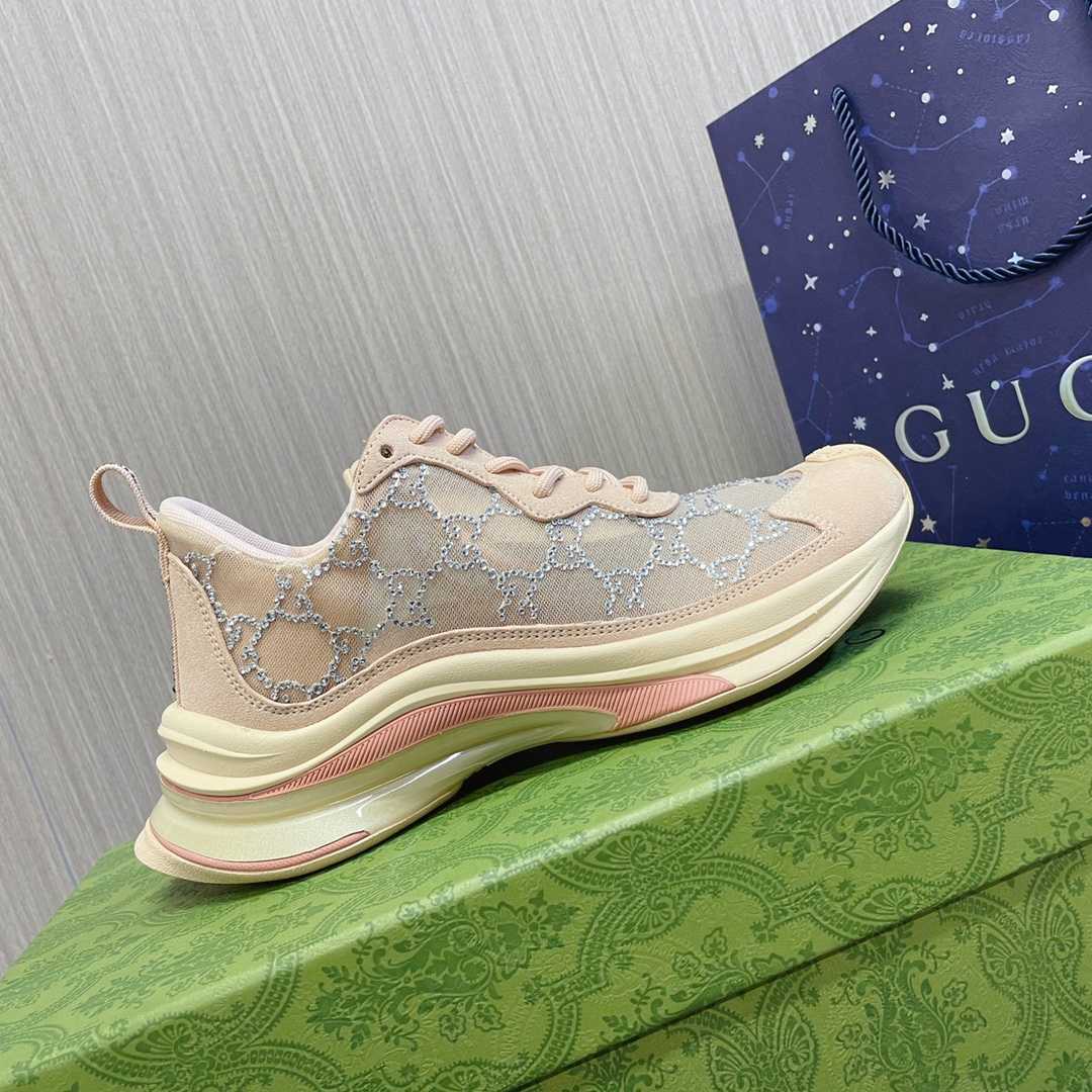 Gucci Women's Run Sneaker - DopestKickz