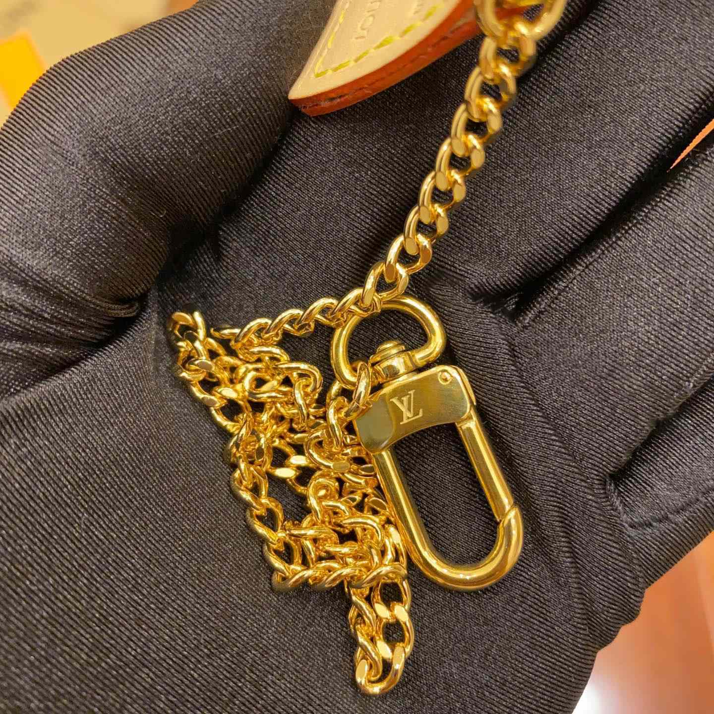 Louis Vuitton Mini Pochette Accessoires M58009 - DopestKickz