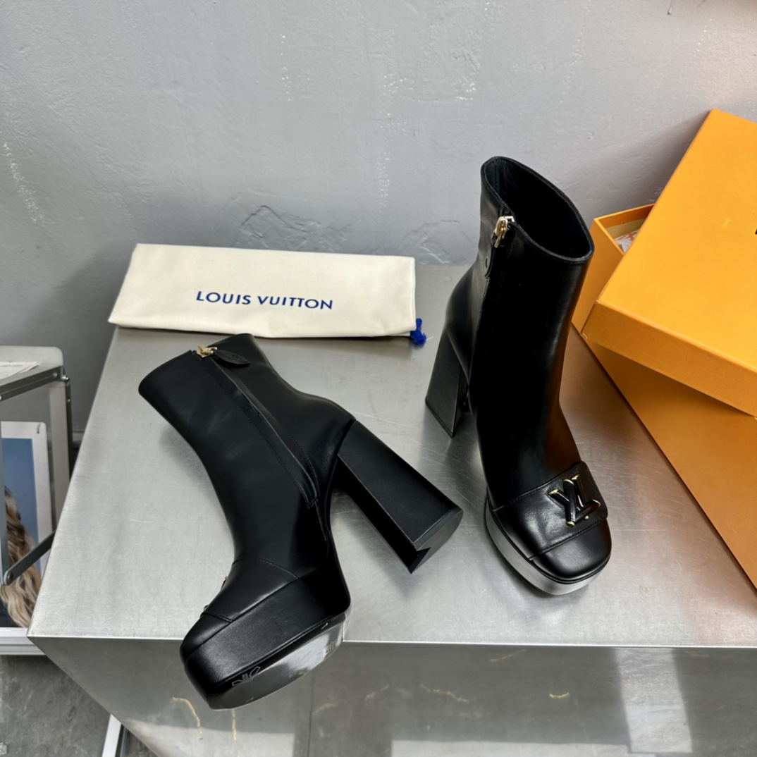 Louis Vuitton Shake Ankle Boot - DopestKickz