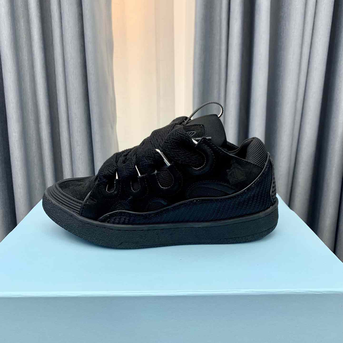 Lanvin Low-top Curb Zig Zag-laces Sneakers - DopestKickz