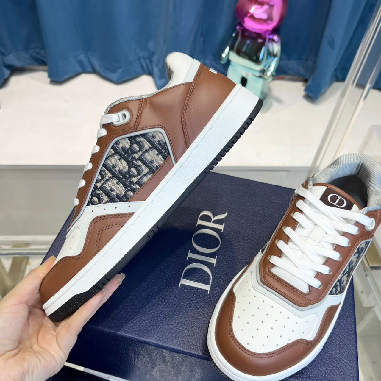 Dior B27 Low-Top Sneaker - DopestKickz