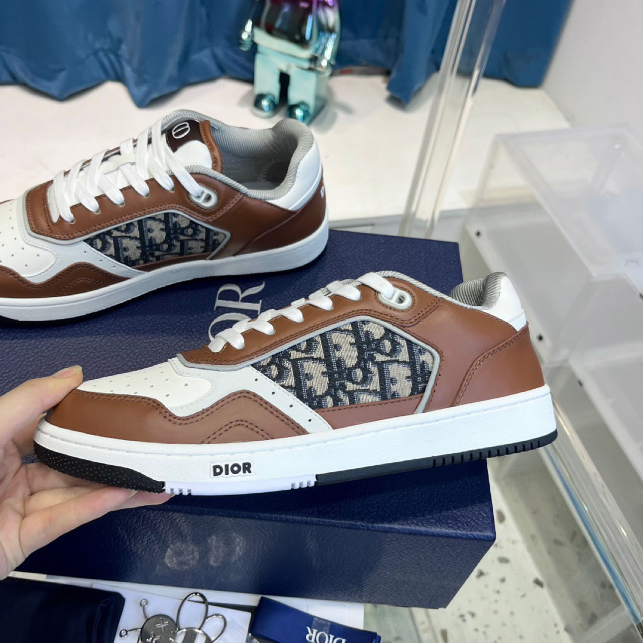 Dior B27 Low-Top Sneaker - DopestKickz