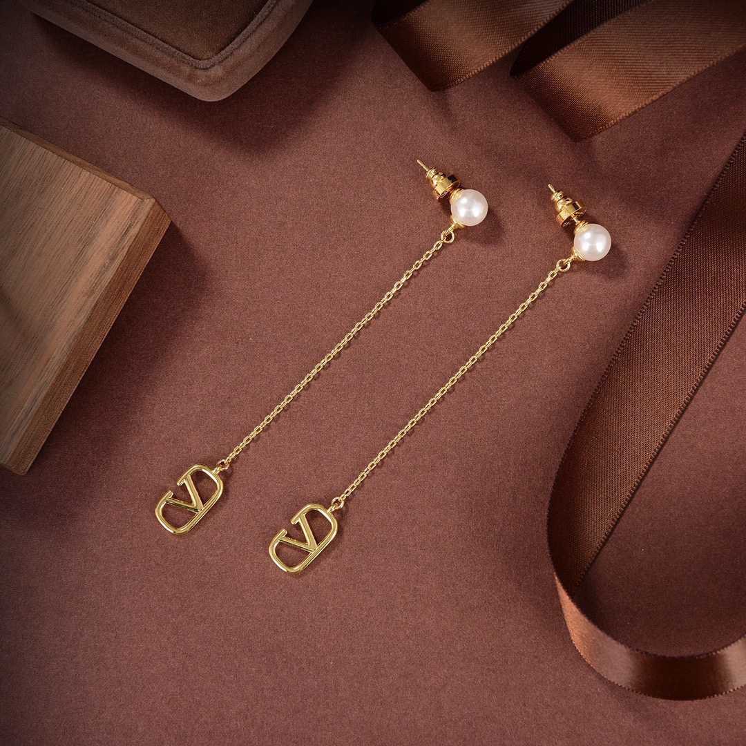 Valenti Garavani V Logo & Faux Pearl Pendant Earrings - DopestKickz