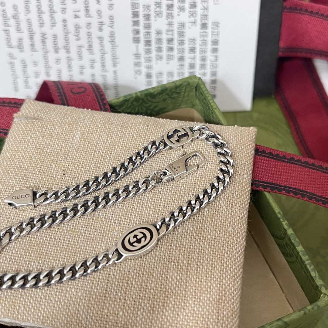 Gucci Interlocking G Bracelet  - DopestKickz