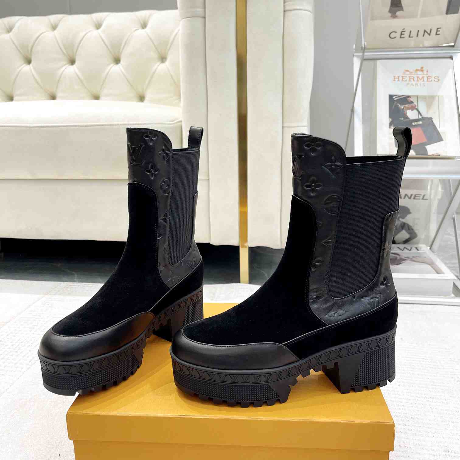 Louis Vuitton Laureate Platform Chelsea Boot - DopestKickz