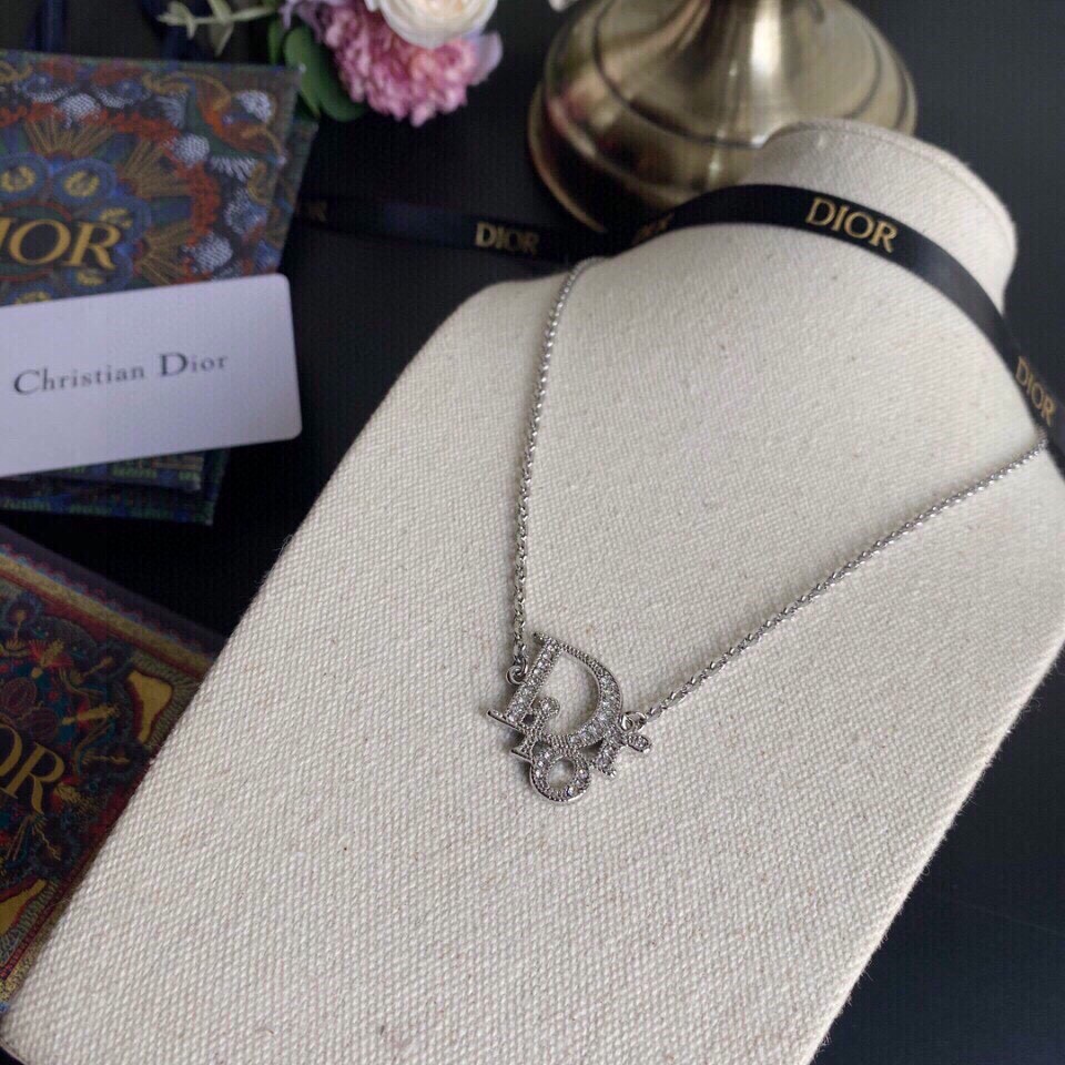 Dior Necklace - DopestKickz