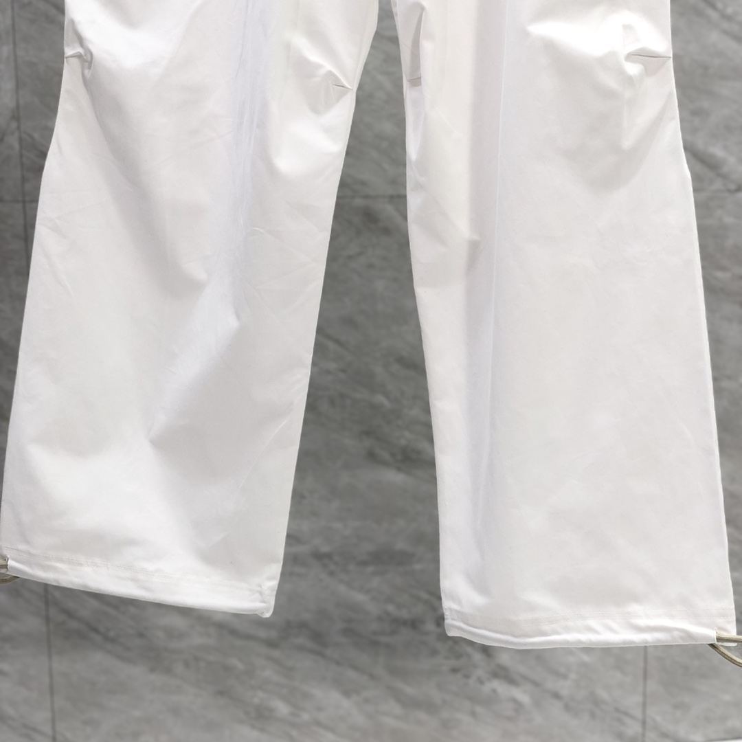 Fear of God Essentials Relaxed Trouser - DopestKickz