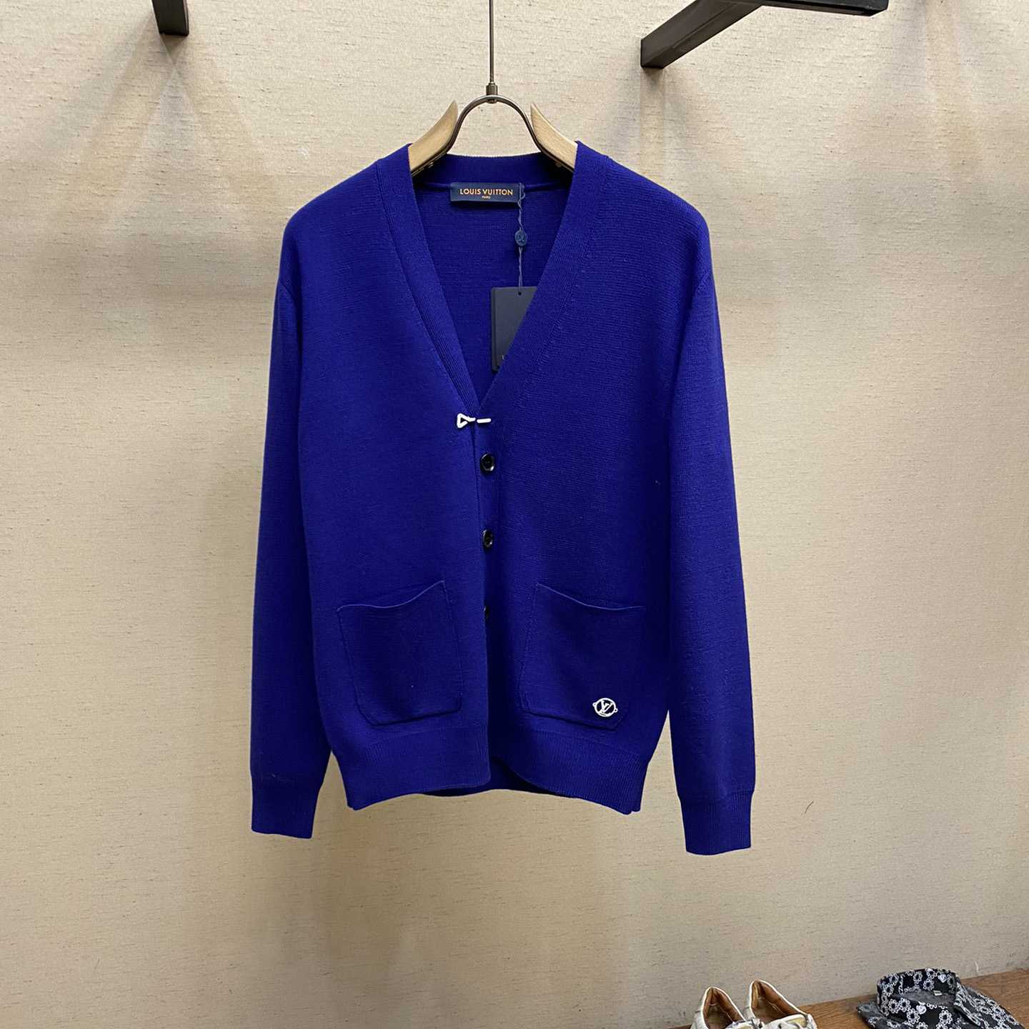Louis Vuitton Cardigan - DopestKickz