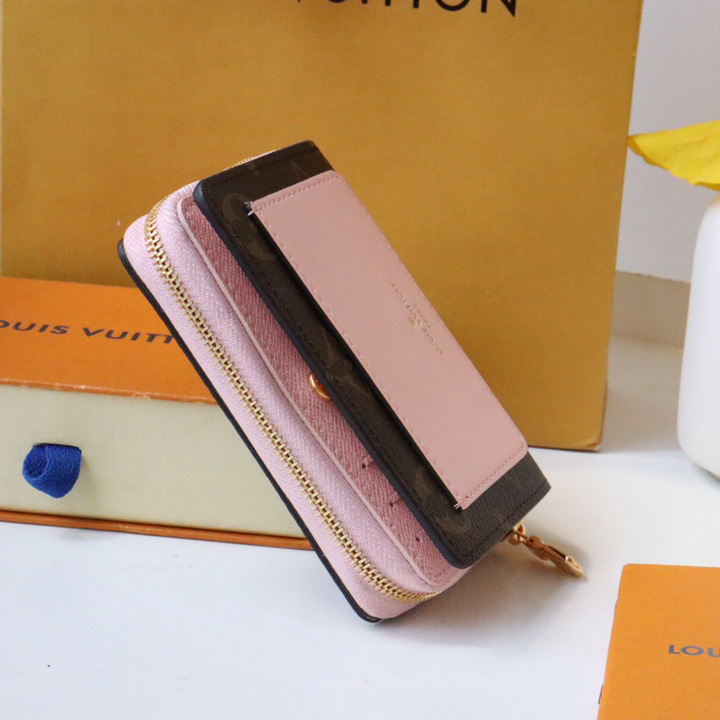 Louis Vuitton Lou Wallet  M82378 - DopestKickz