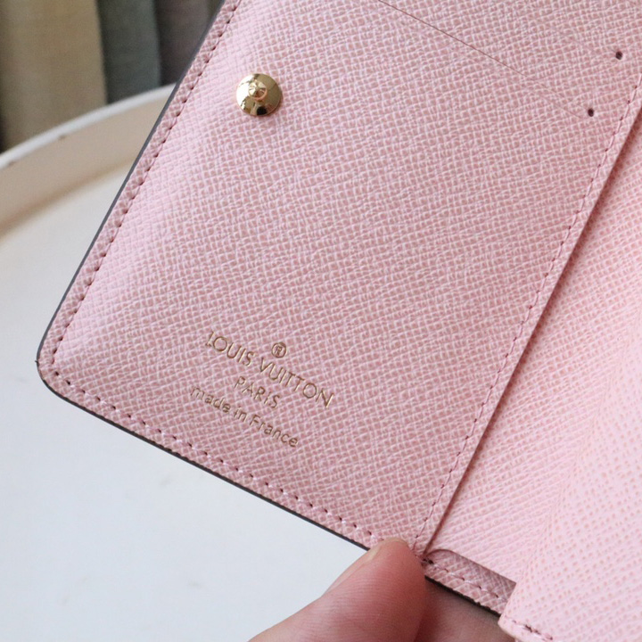 Louis Vuitton Lou Wallet  M82378 - DopestKickz