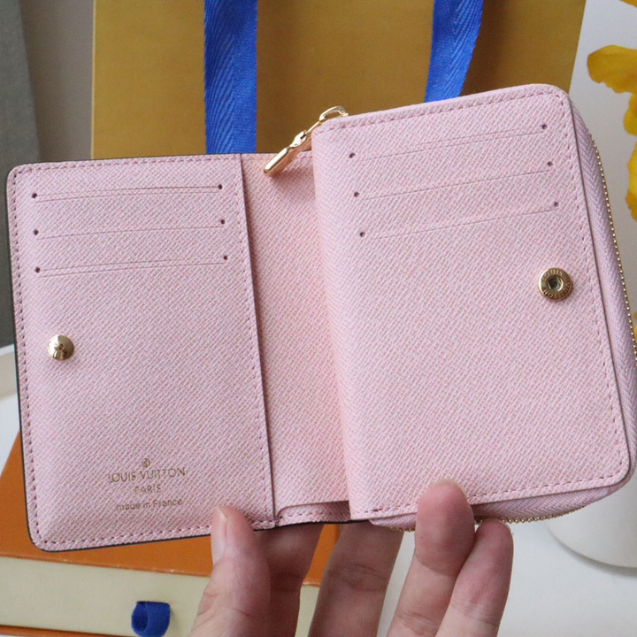 Louis Vuitton Lou Wallet  M82378 - DopestKickz