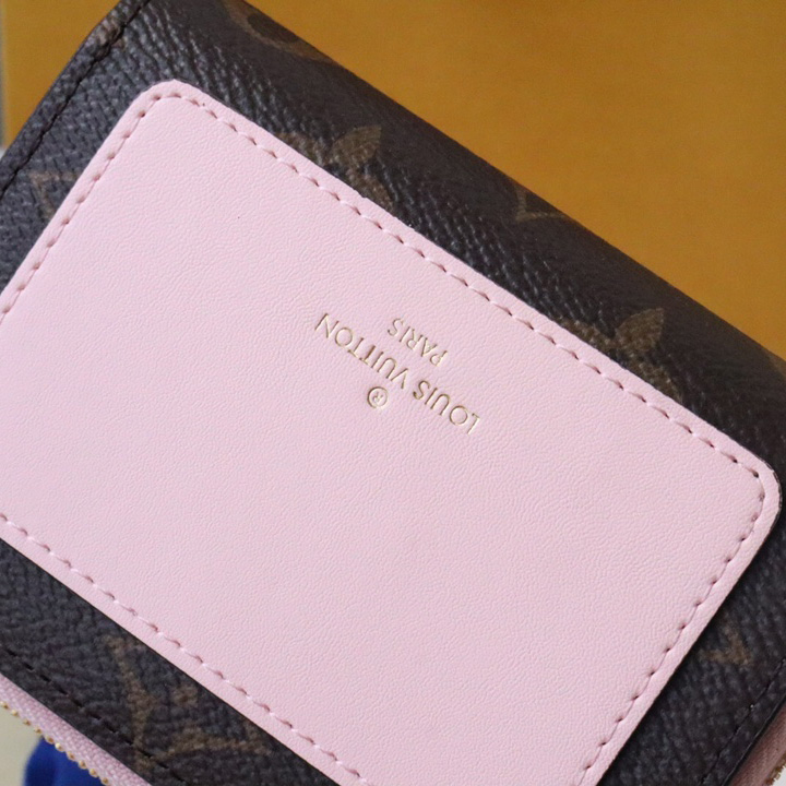 Louis Vuitton Lou Wallet  M82378 - DopestKickz