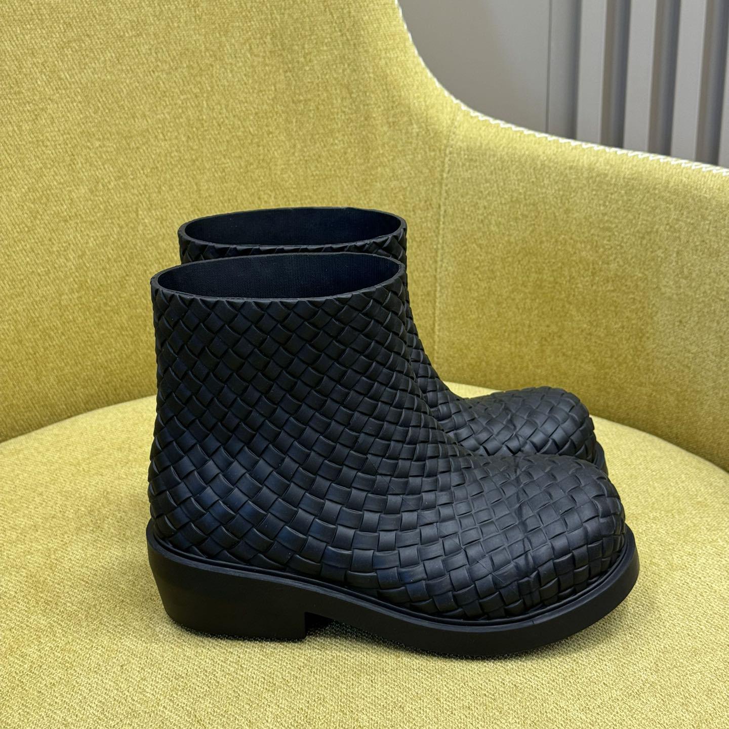 Bottega Veneta Fireman Ankle Boot - DopestKickz