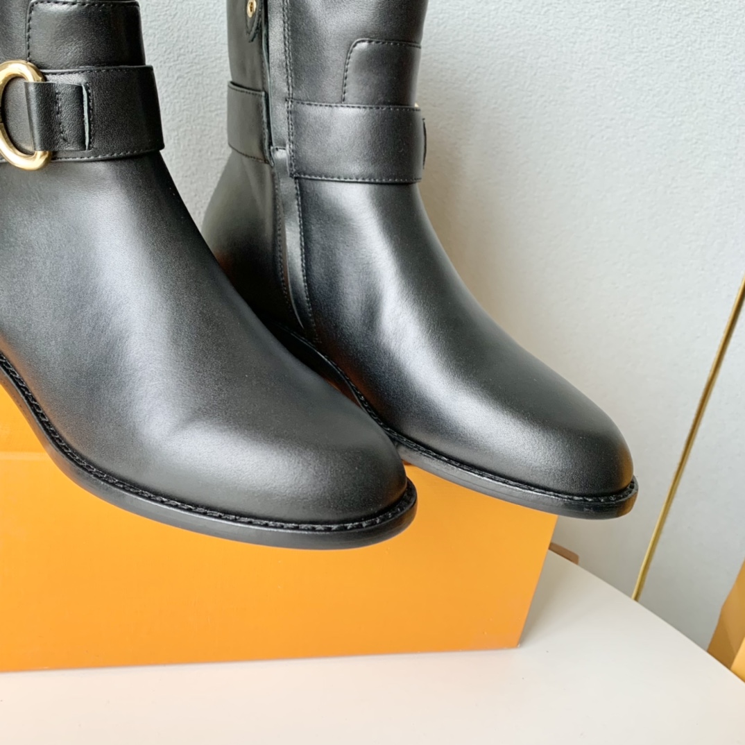 Louis Vuitton Westside Flat Ankle Boot   - DopestKickz