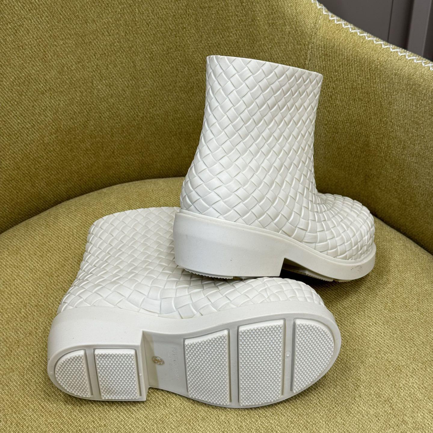 Bottega Veneta Fireman Ankle Boot - DopestKickz
