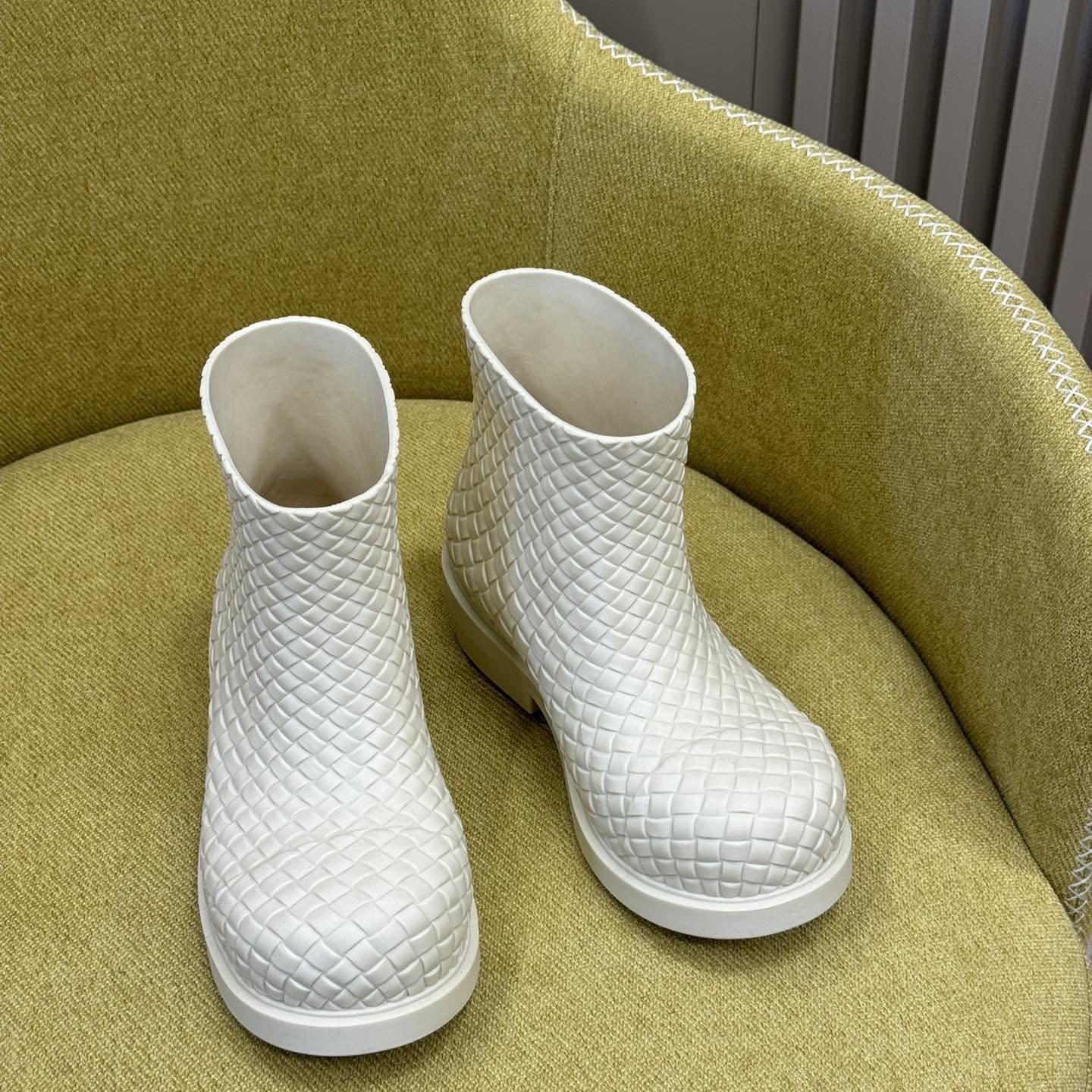 Bottega Veneta Fireman Ankle Boot - DopestKickz