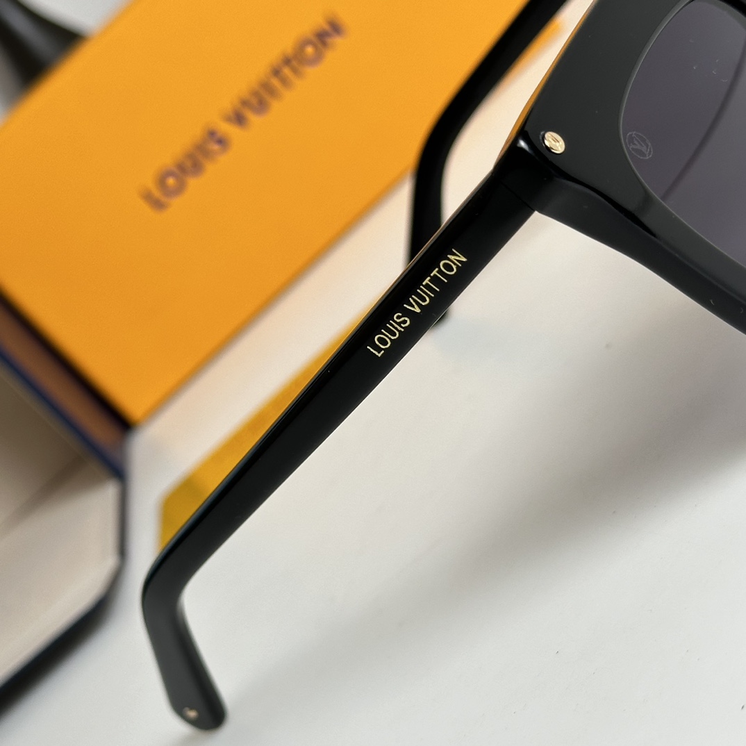 Louis Vuitton La Grande Bellezza Sunglasses    Z4028W - DopestKickz