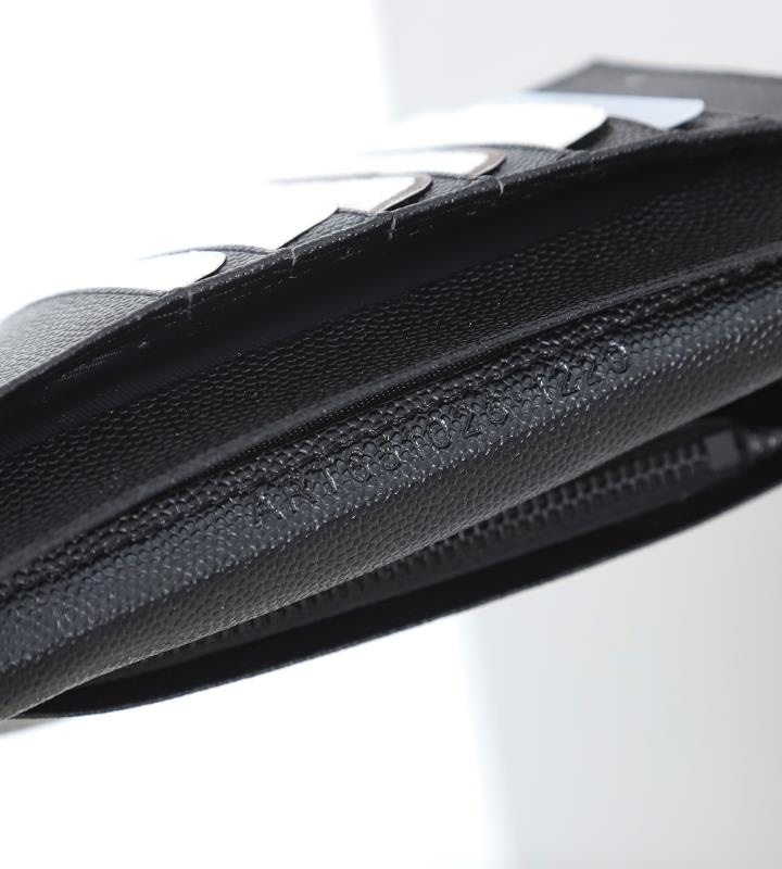 Saint Laurent Pouch  (11x18x2cm) - DopestKickz