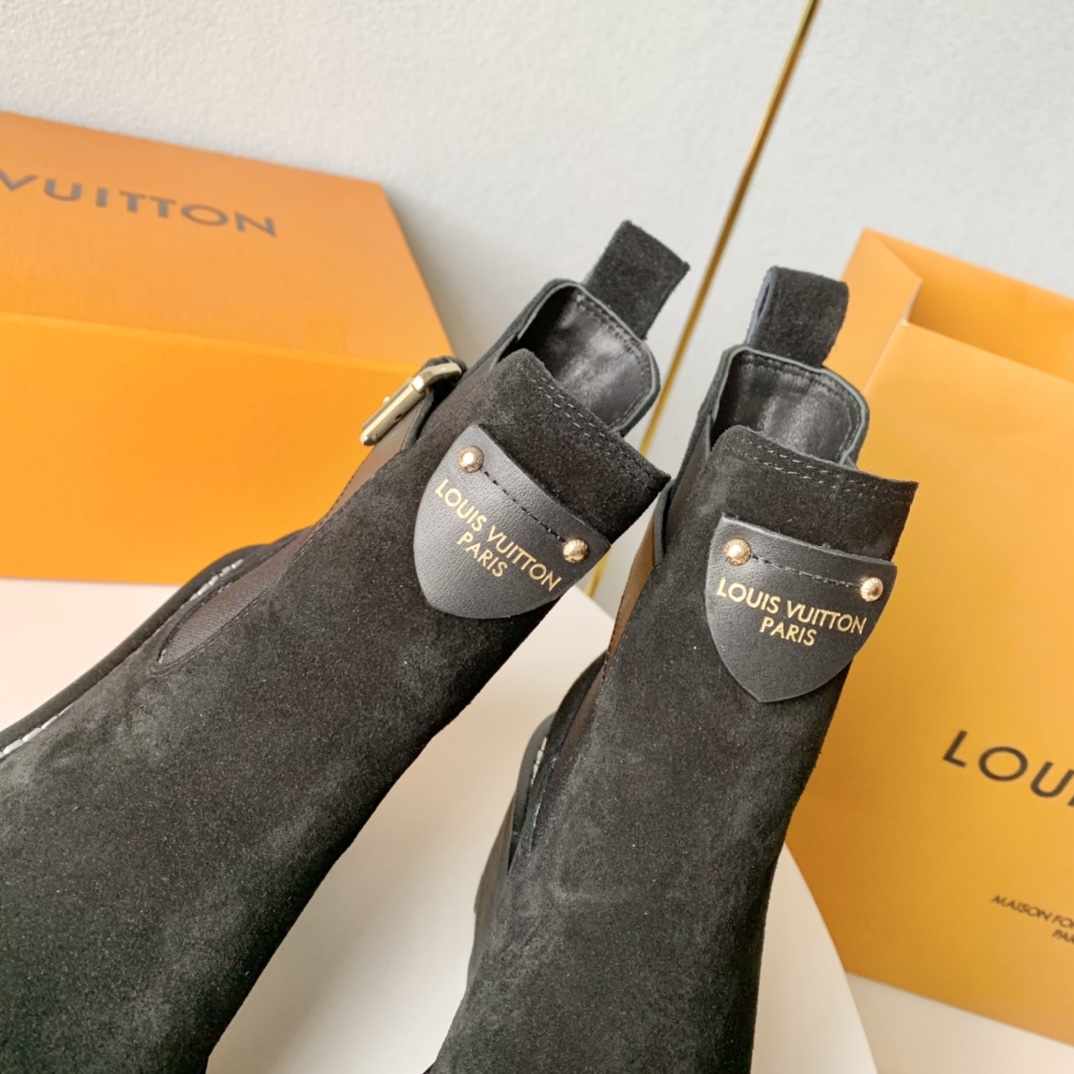 Louis Vuitton LV Beaubourg Ankle Boot - DopestKickz