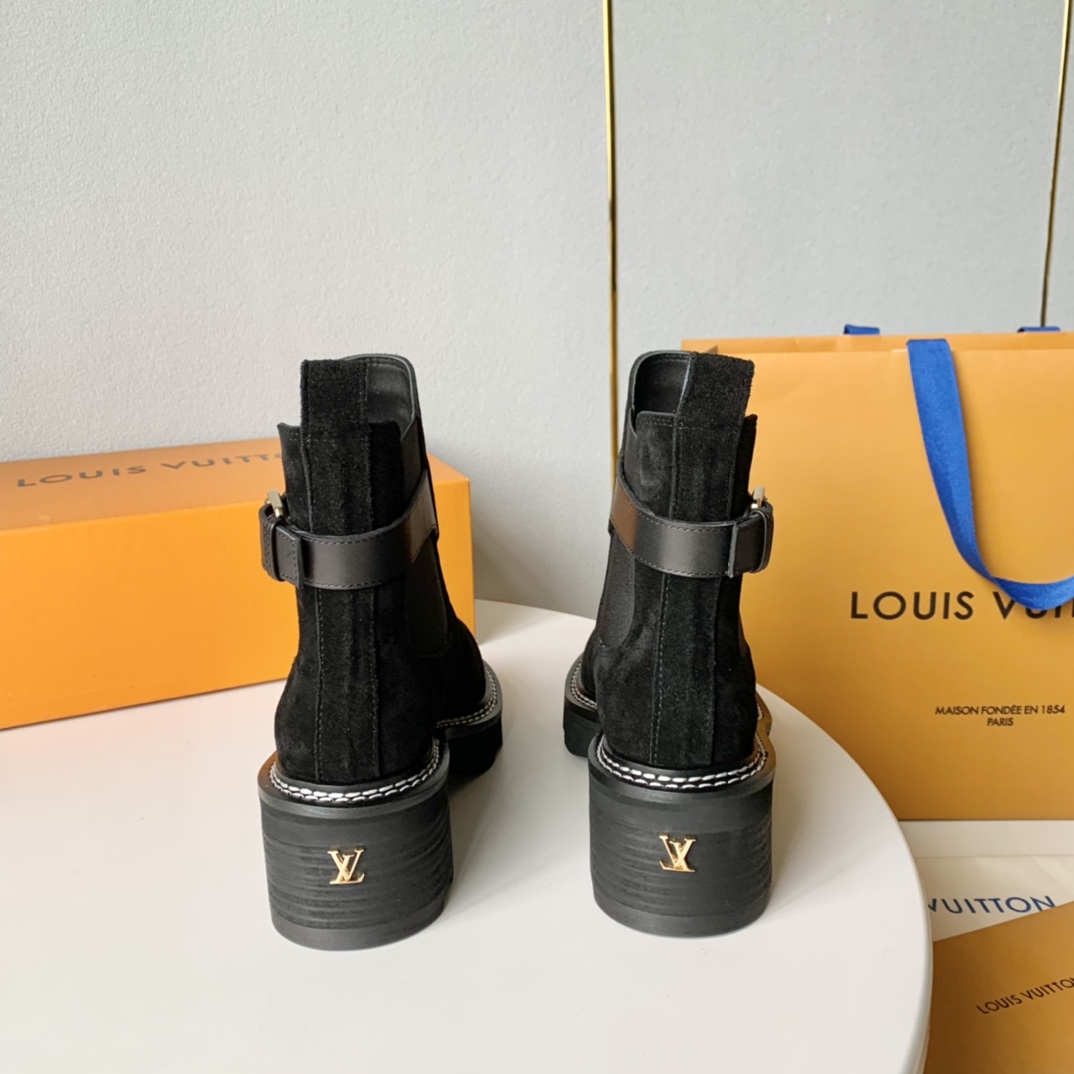 Louis Vuitton LV Beaubourg Ankle Boot - DopestKickz