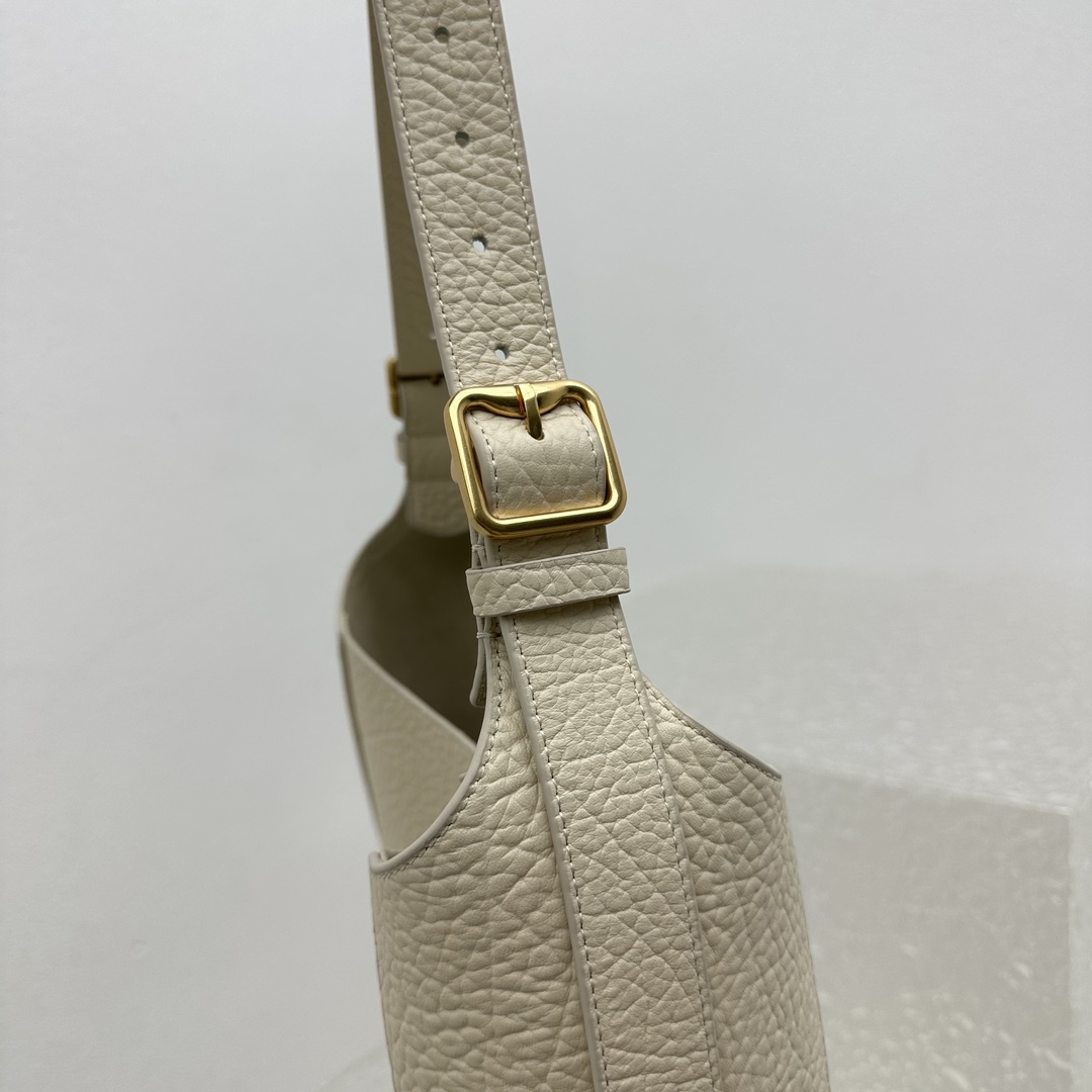 Burberry Medium Chess Shoulder Bag - DopestKickz