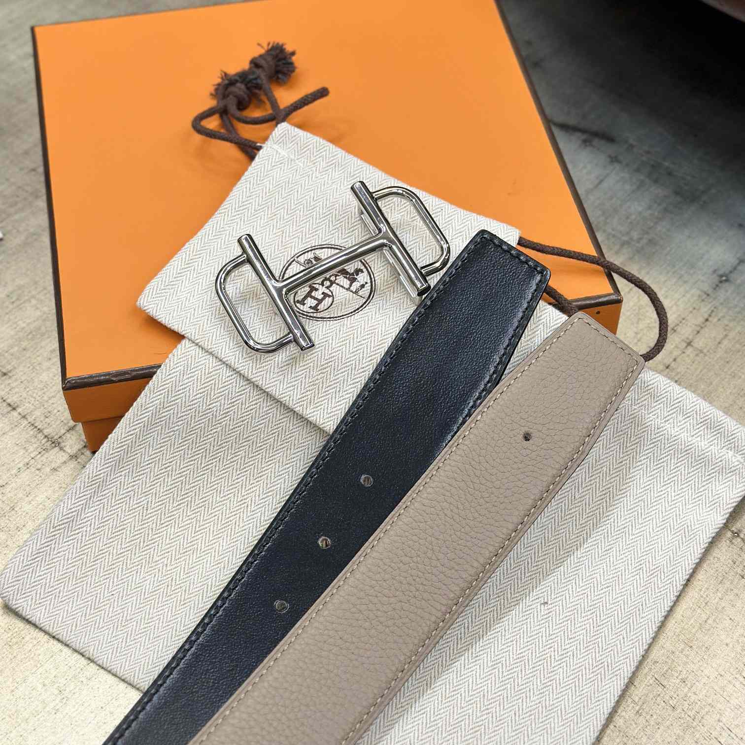 Hermes Royal Belt Buckle & Reversible Leather Strap 38 mm - DopestKickz