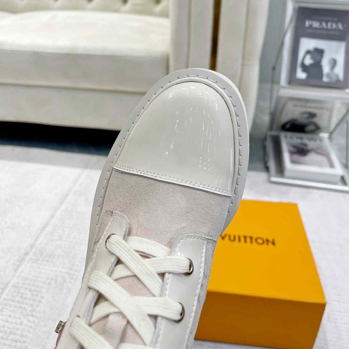 Louis Vuitton Territory Flat Ranger - DopestKickz